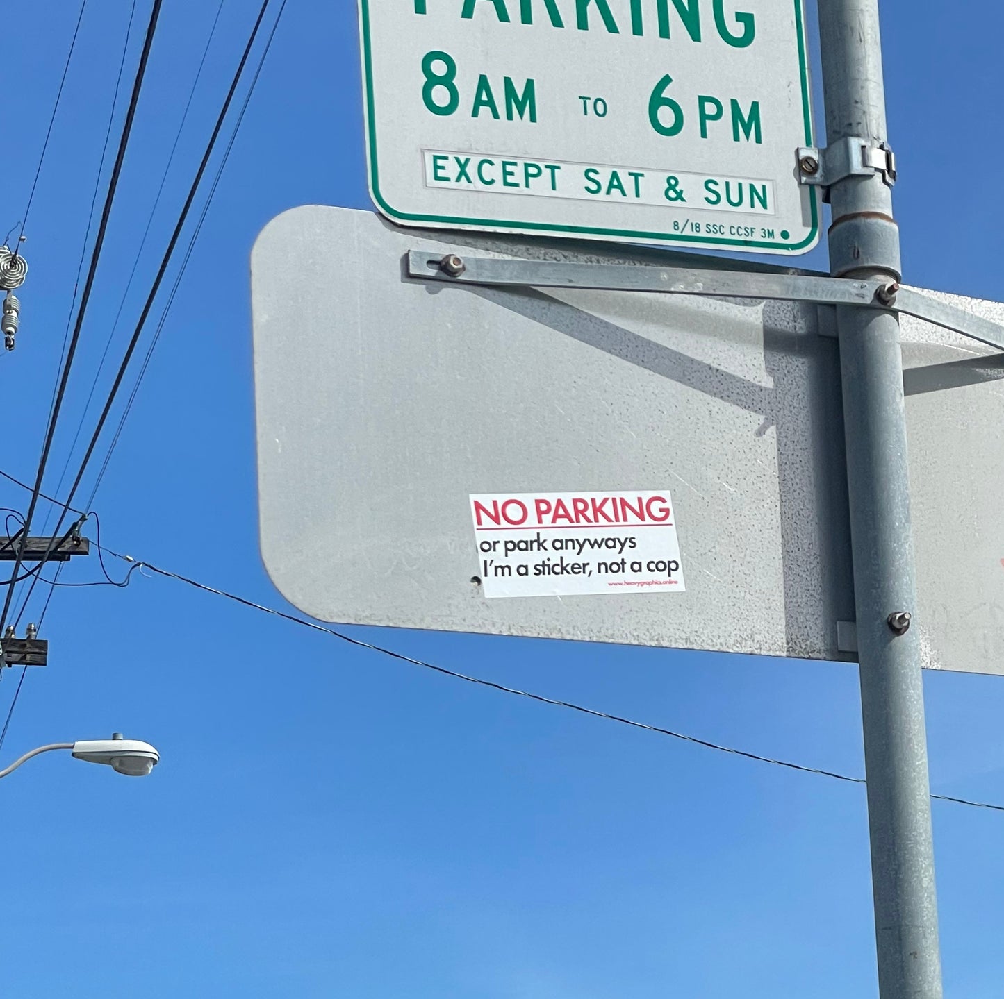 NO PARKING / LIFETIME